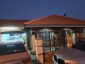 House for sale in Lenasia South